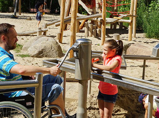 kinderland-mehrgenerationen-und-barrierefrei.jpg