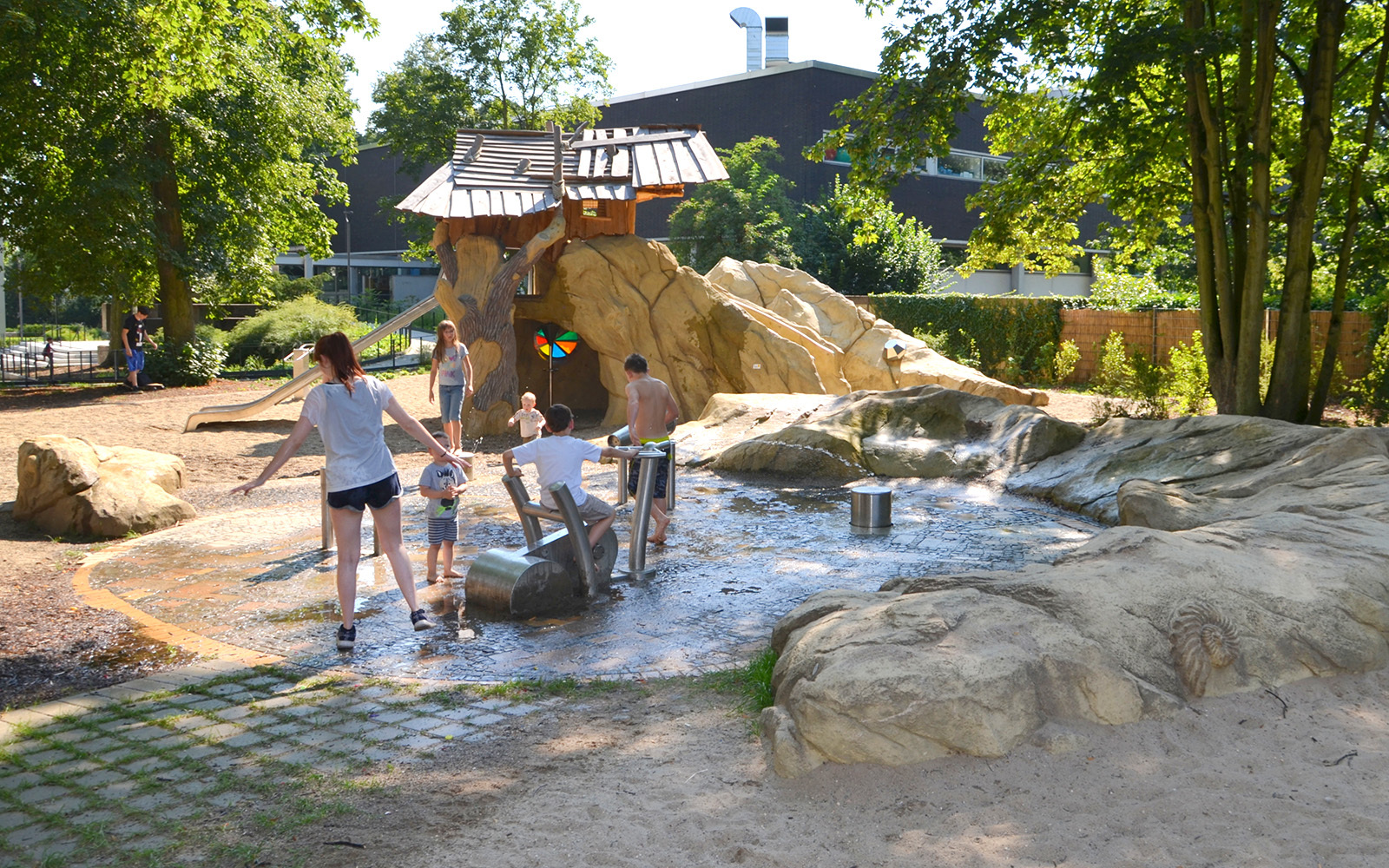 Gladbeck, Spielplatz Rathauspark | Kinderland Emsland Spielgeräte